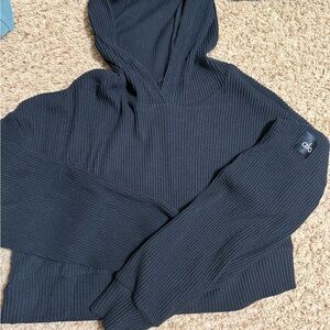 ALO Yoga Charcoal Ribbed Pullover and matching joggers